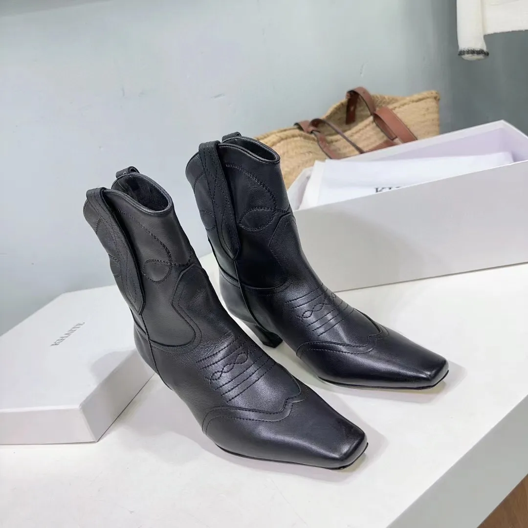 Chaussures de créateurs Khaite veau en daim bottes de cowboy femmes bottes de mode en cuir petite tête carrée femmes bottes de chevalier avec boîte Luxury_Top_Shoes 712