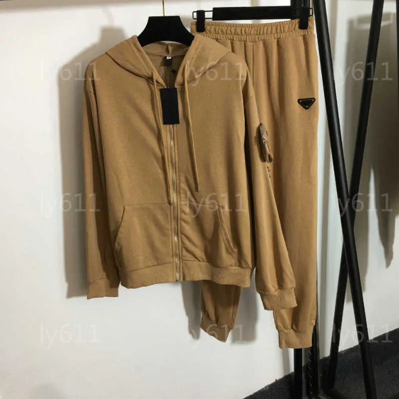 Chándal de diseñador para mujer Conjuntos de 2 piezas Chaqueta con capucha Pantalones deportivos Slim Fit Casual Color sólido Conjunto de dos piezas Ropa para mujer Traje de chándal para mujer de alta calidad