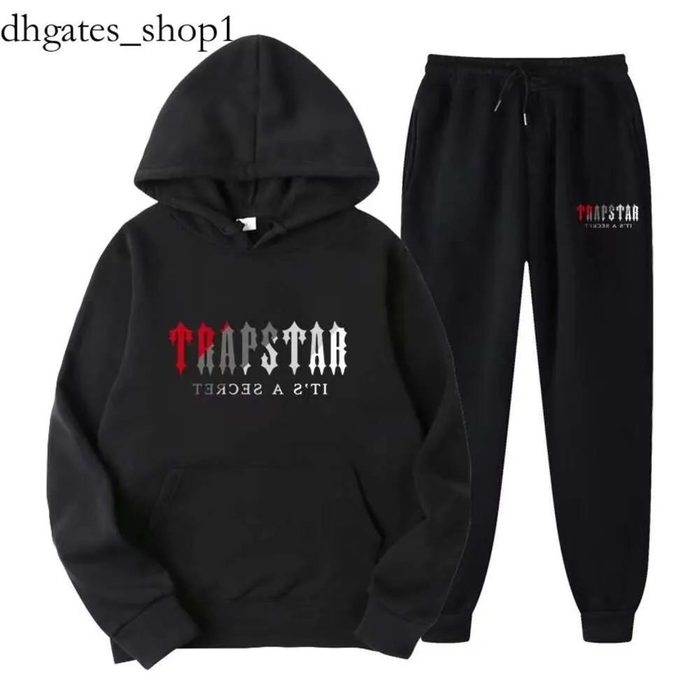 23 TRACJSUT MĘŻCZYZN TRAPSTAR TRACE SUITS Hoodie Europe American Basketball Football Rugby Dwuczęściowy z damskimi kurtką z kapturem z kapturem damskim Spodni Spring 59