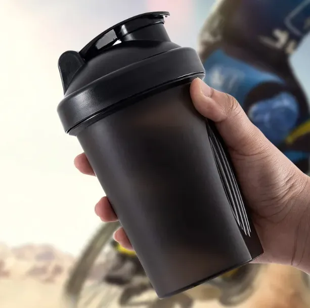 Shaker Para Proteínas De 600ml - Sin BPA, Fácil De Limpiar, Ideal Para Gym Y Batidos Pre-entreno