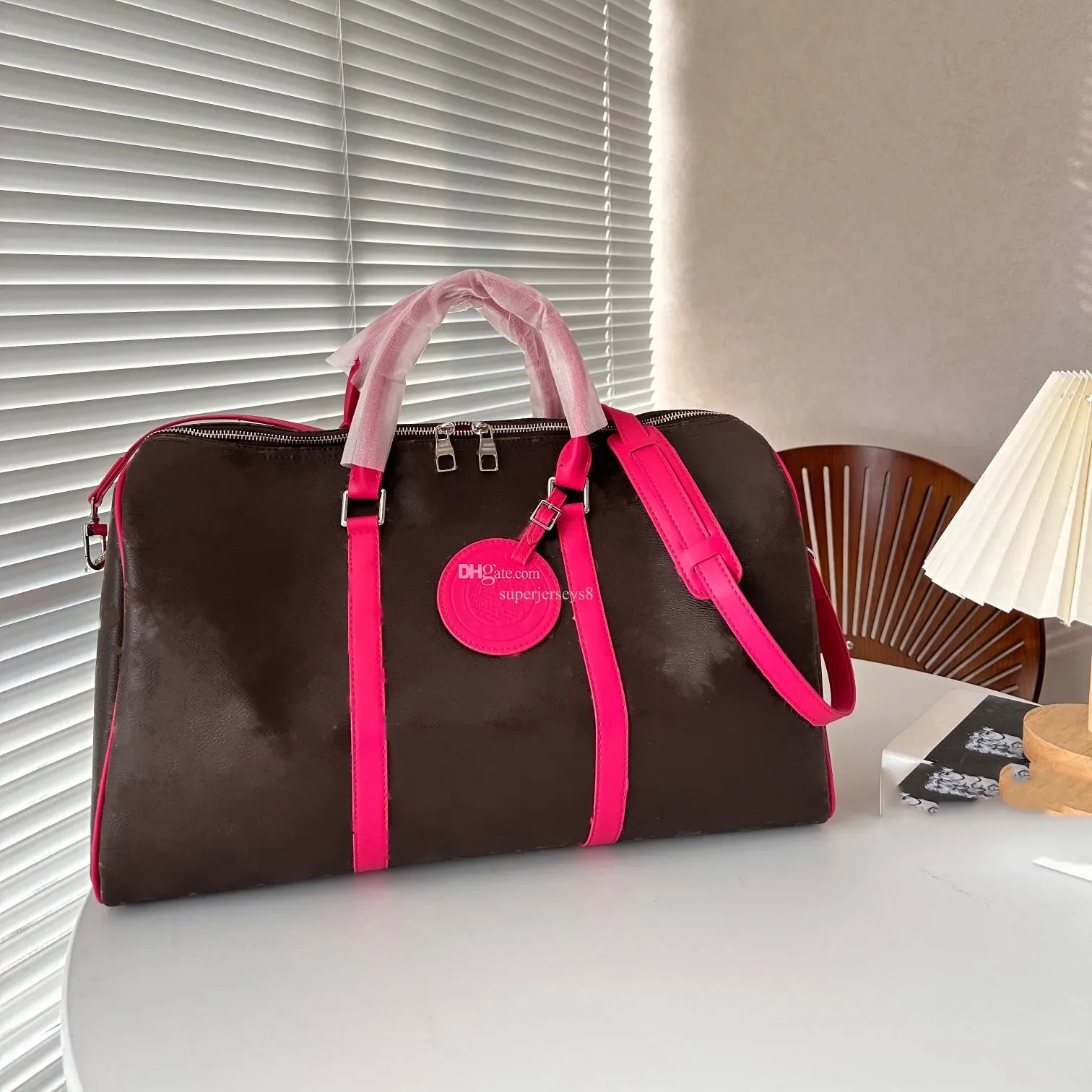 Lüks çantalar kadınlar duffel çanta renkli kahverengi çanta çanta kotları omuz çantaları bagaj kılıfları havaalanı seyahat çantası erkek spor çantası fitness çantaları çapraz bavul