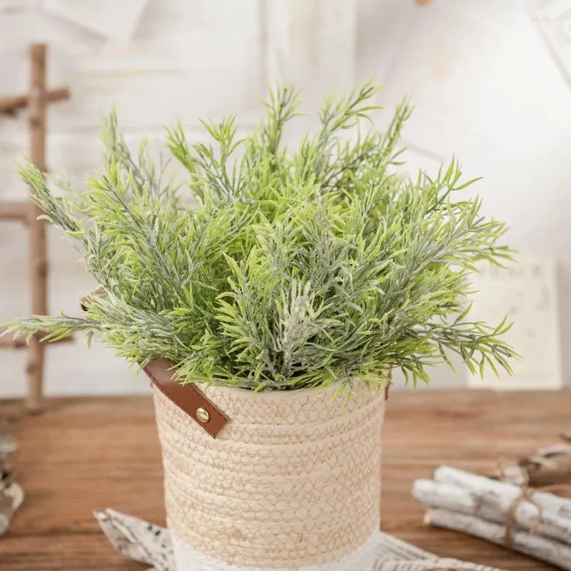 Fiori decorativi 5 pezzi pianta verde asparagi erba rosmarino artificiale falso adatto per la decorazione del giardino domestico invernale di nozze