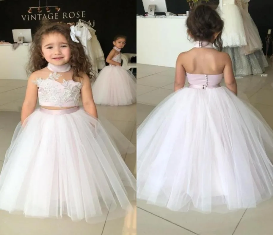 2020 New Flower Girls Dresses Halter Neck Lace Appliqued Crop Top A Line Ivory and Pink Sexy Two Pieces Little Girls Pageant Dress4318092