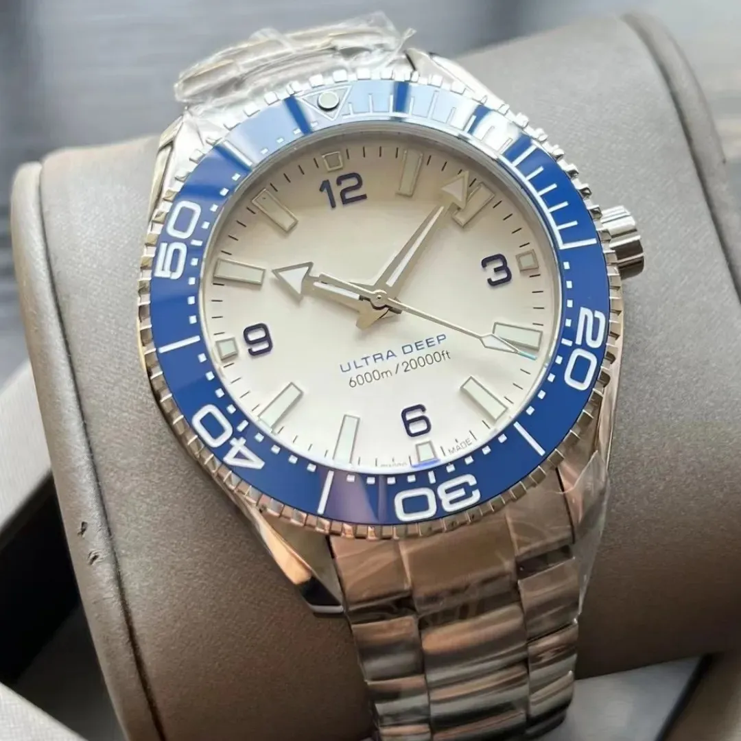 U1 Quadrante dell'orologio da uomo di alta qualità AAA da 42 mm con cronometraggio automatico ocean diver 600 m Skyfall orologio da uomo sportivo con retro in acciaio inossidabile