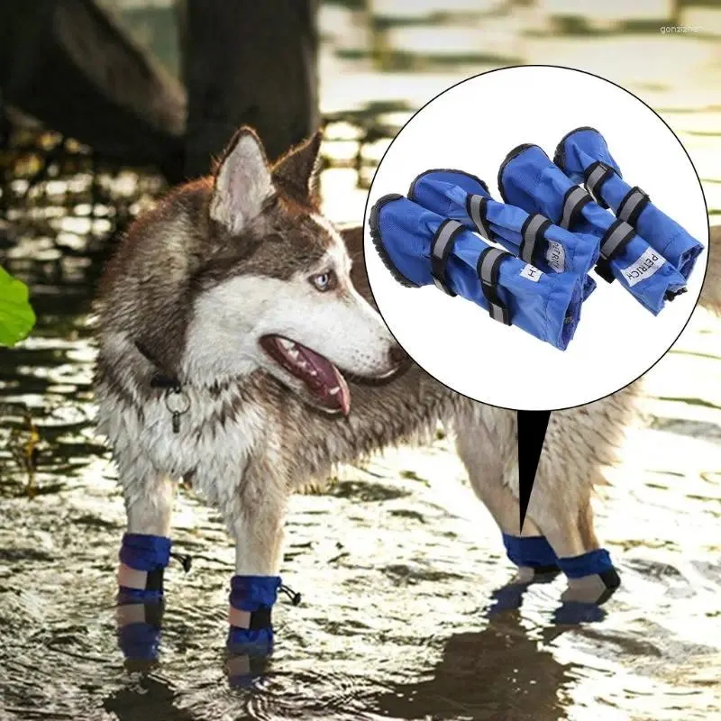 O fato do cão sapatas impermeáveis chuva neve botas de borracha para M/L