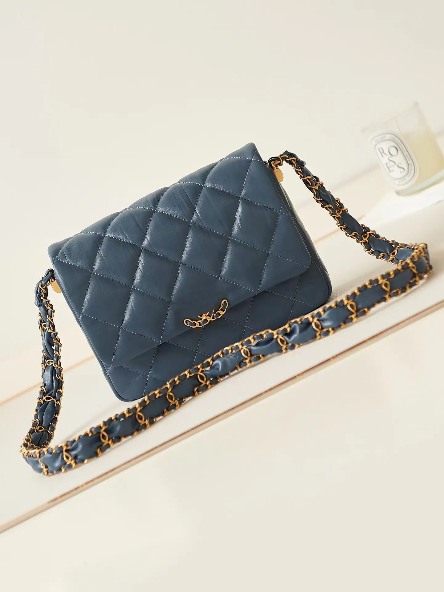 Med Box Classics Pannband Designer Bag Top Tier Quality Jumbo Double Flap Bag Luxury Designer Real Leather Caviar Lambskin Classic All Black Purse Quilted Handbag