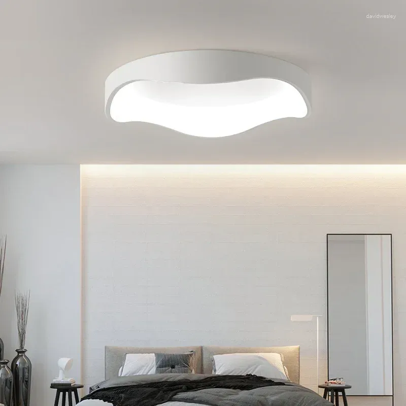 Taklampor minimalistisk lampa sovrum ljus hushåll runda kreativa moderna och enkla smarta studier ledde vardagsrumslampor