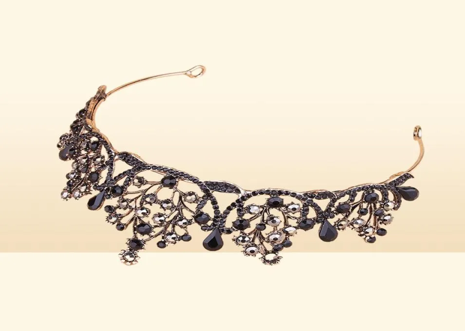 Tocados de lujo Accesorios para el cabello nupcial de boda en stock Corona nupcial Tocado con cuentas Vintage Oro Negro Diamante Halloween Part6529670