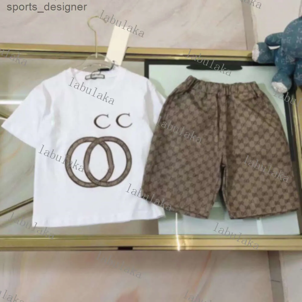 Luxe designer kledingsets kinder t-shirt wit monogram shortst fashion Brits modemerk zomer kinderschatten meisjes katoen zwart wit twee p''gg''86YB