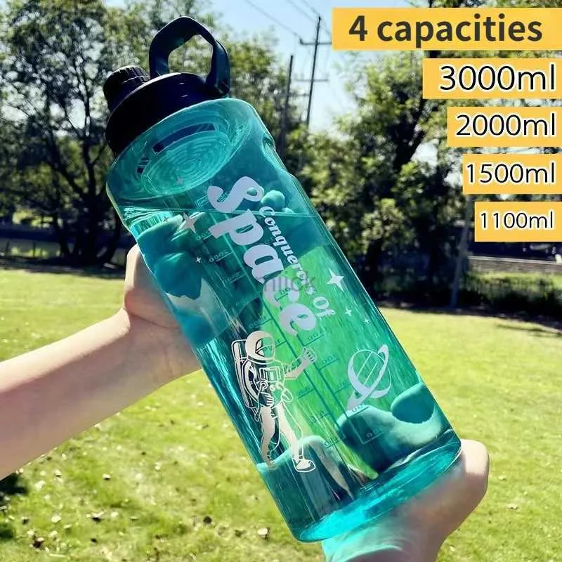 Vattenflaska 1.1/1.5/2/3L stor kapacitet Vattenflaska med filter BPA gratis plast bärbar utomhussportcykel Vattenflaska Fitness Jug 240122