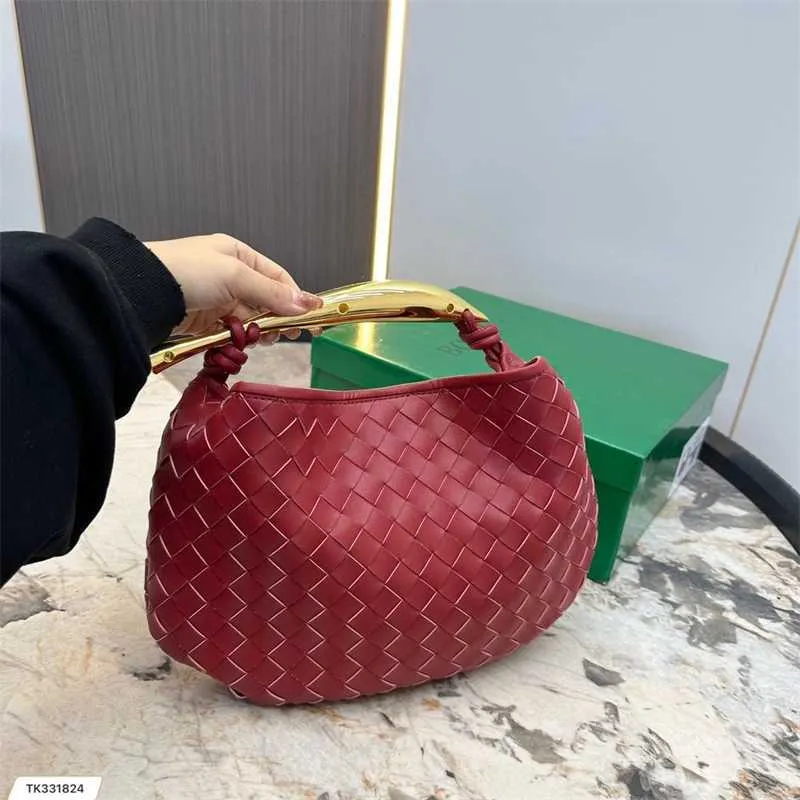 Bags Group Handle Trend 2024 Damentasche Metall New Classic Fashion Woven Sardine Small