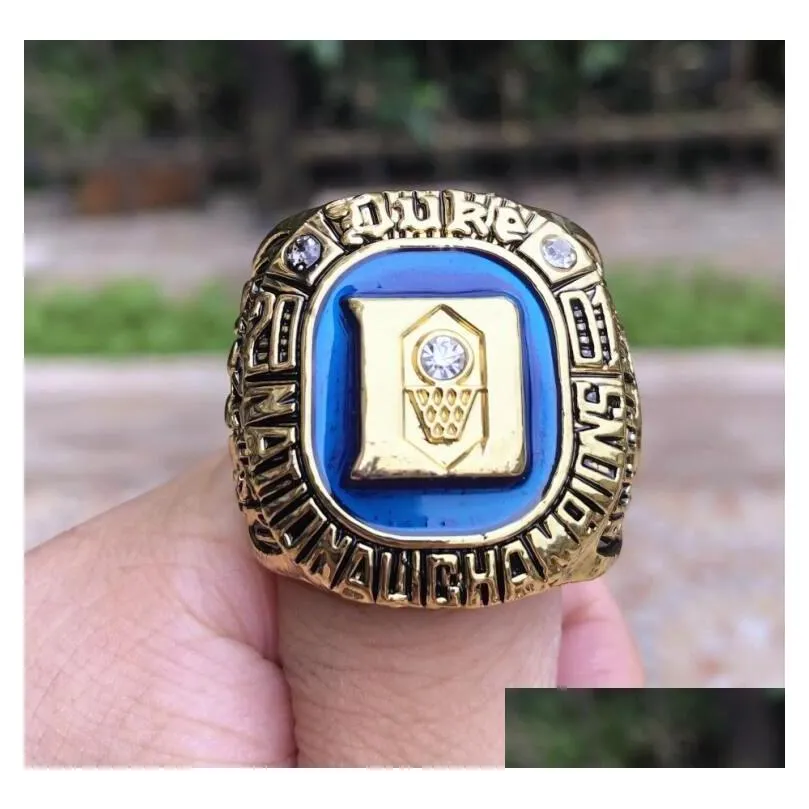 مع الحجارة الجانبية Duke Blue 2001 Devils National Teem Championship Ring Wooden Box Men Fan Fan Gift Wholesale Drop Droviour Jewel DHU3K