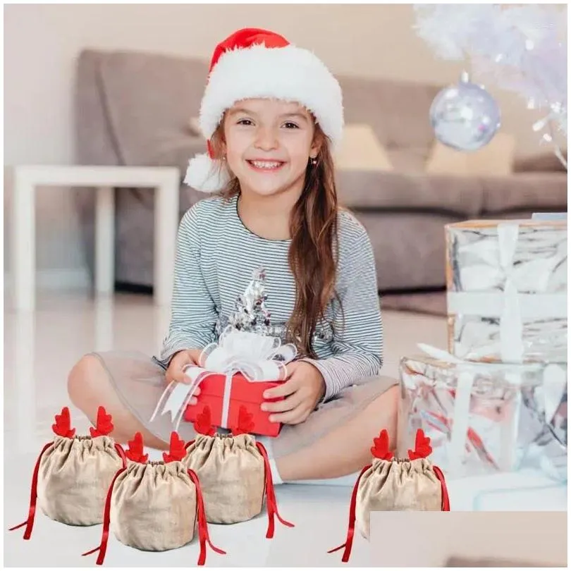 Décorations de Noël Sacs cadeaux en tissu 10 pcs Sac Santa Sacs Dstring réutilisable Veet pour cadeaux Drop Livraison Maison Jardin Fête Fête S Dhpt4