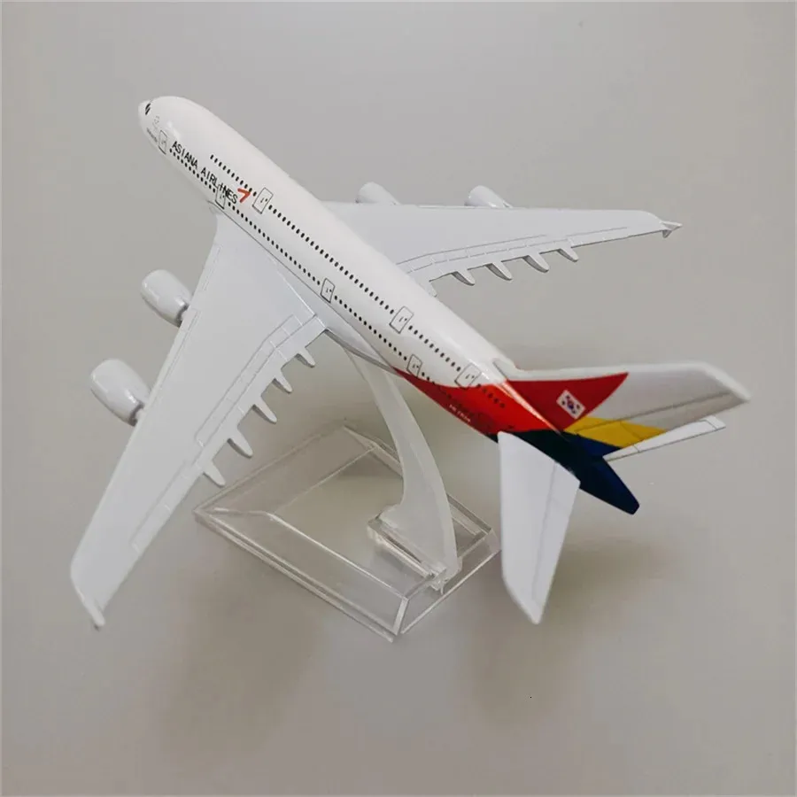 Alliage métal coréen Air Asiana Airlines A380 modèle d'avion moulé sous pression Airbus 380 Airways avion cadeaux 16 cm 240118