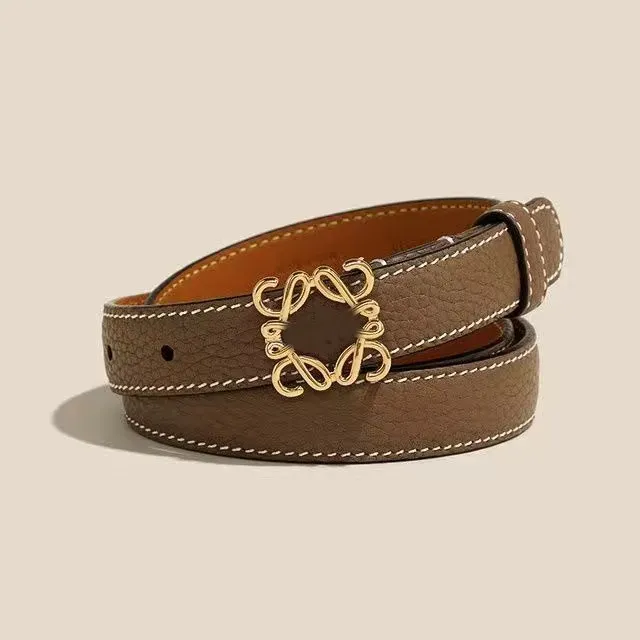 Ceinture de haute qualité pour hommes et femmes avec boucle lisse et ceinture en cuir de style décontracté pour hommes et femmes Ceinture à boucle classique avec boîte