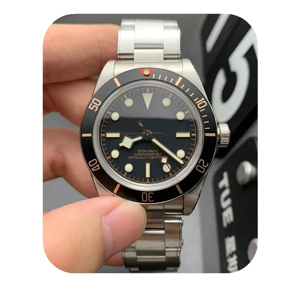 Orologio Superclone BB58 Di Qualità: 41mm Black Bay M79230