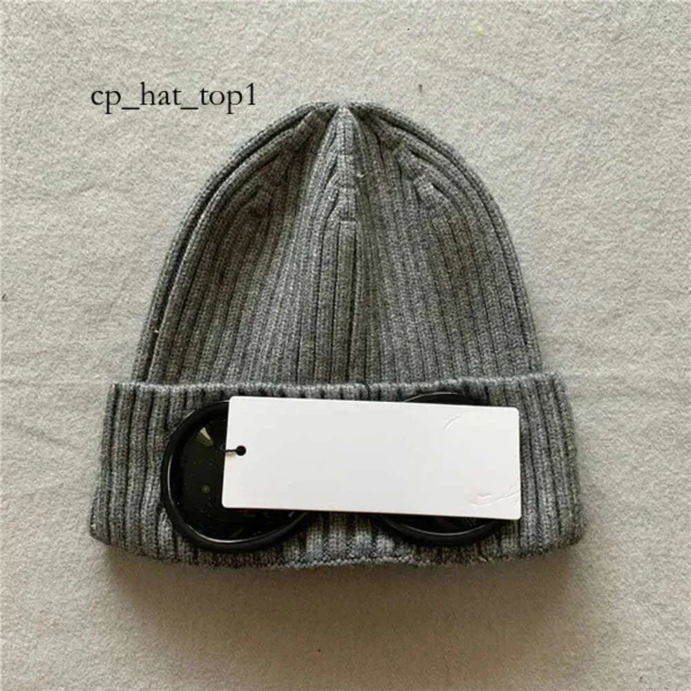 Designer Two Cp Hat Lens Occhiali Occhiali Berretti Uomo Cp Cappelli lavorati a maglia Skull Caps Outdoor Donna Inevitabile Inverno Cp Comapny Hat Beanie Nero Grigio 7076