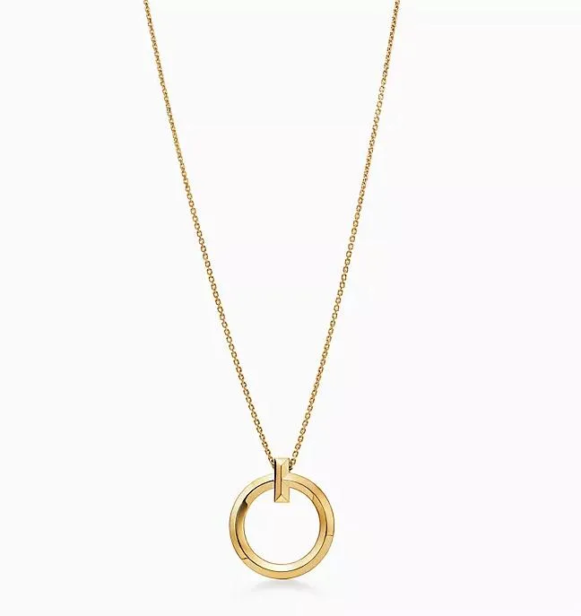 Подвесные ожерелья дизайнерское ожерелье Подарок Sailormoon есть ювелирные украшения дочь английская тарелка гот -сестра медсестра Moissanite Friend Chqlrtqlrt