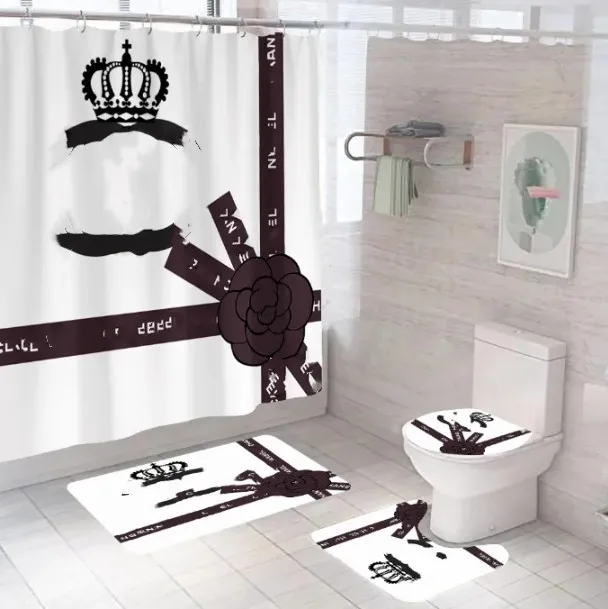 New Cool Print Tende da doccia Set di alta qualità in quattro pezzi Must Set da bagno Anti-peeping Tappetini da bagno deodoranti antiscivolo