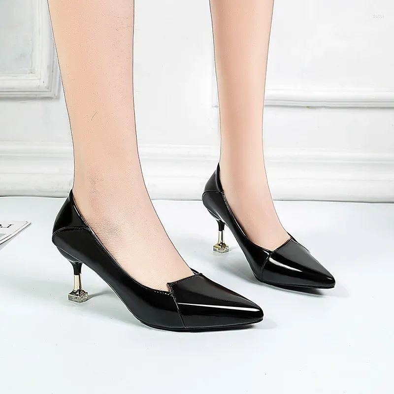 Dress Shoes 2024 Women Pumps High Heels Black Red Patent Leather Pointed Toe Sexy Wedding Party Plus Big Size 34-41 Zapatilla Mujer