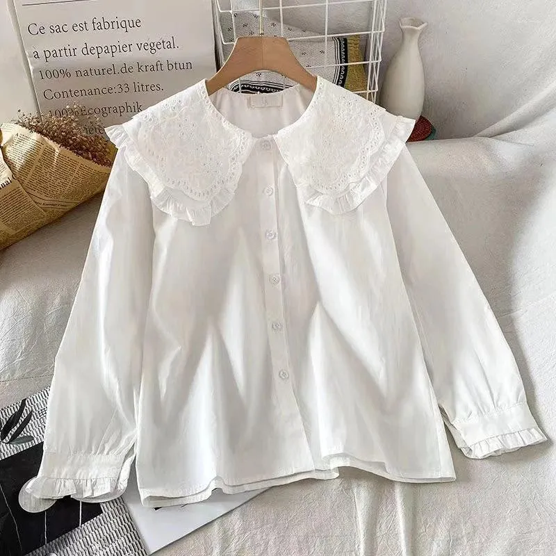 Bluzki damskie bawełniane białe koszule kobiety jesienne zima koreańska moda y2k długim rękawem kołnierz koronkowy koszulka słodka lolita ubranie