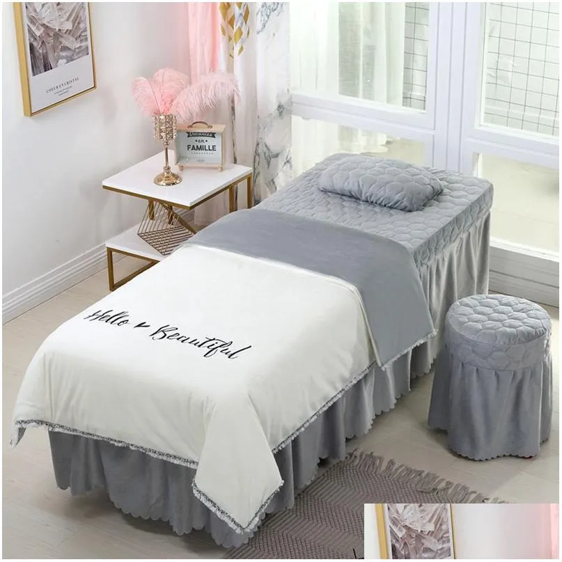 Conjuntos de ropa de cama 4-6 piezas Beautif Salón de belleza Mas Spa Uso Coral Veet Bordado Edredón Er Falda de cama Edredón Sábana personalizada S T200706 Drop Deli DHXZO