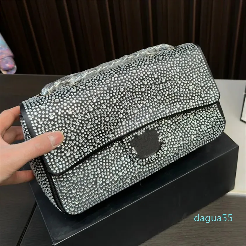 Tasarımcı Kadınlar Elmaslar Glitter Parlak Omuz Çantası Full Rhinestone Tasarım Crossbody Flep Pouch Çantalar Leydi Zincir Kayışı Partisi Akşam Çanta