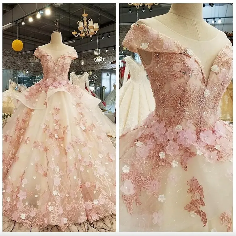 Pink Quinceanera Dresses Luxury 3D Floral Applique Handmade Flowers Beaded Cap Sleeves Scoop Neck Sweet 15 16 Birthday Prom Party Ball Gown