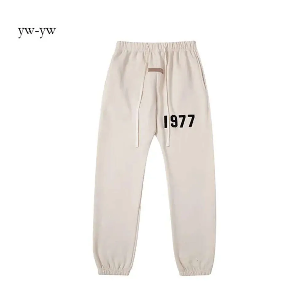 1977 Designer Essentialshoodie Trainingspak Ess Hoodie Pullover Sweatshirts Essentialsweatshirts Set Tops Kwaliteit Heren Dames Jumper Letter Print Sweatpants 6239