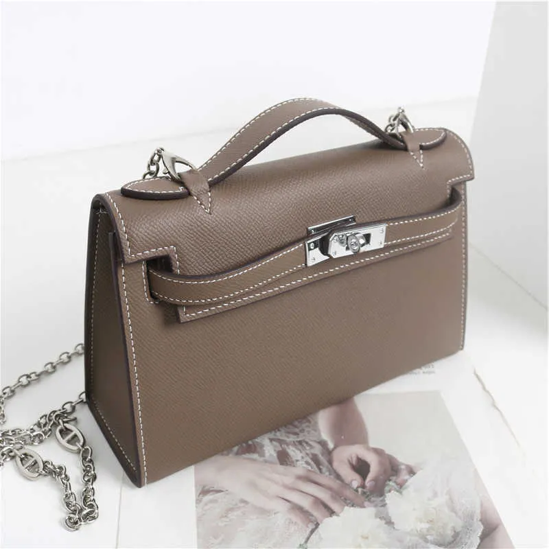 A Kely'sbag 2024 Spring Summer Generation New End High Lead Stain Propealedile Cowhide Crossbody Procebag for Women