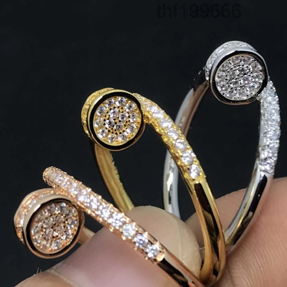 Clou Rings Anello per unghie Placcato in oro 18k per donna Designer Taglia USA 6 7 8 Anello con diamanti Qualità T0p Riproduzioni ufficiali Moda Stile classico Regalo squisito 0WZCY WZCY