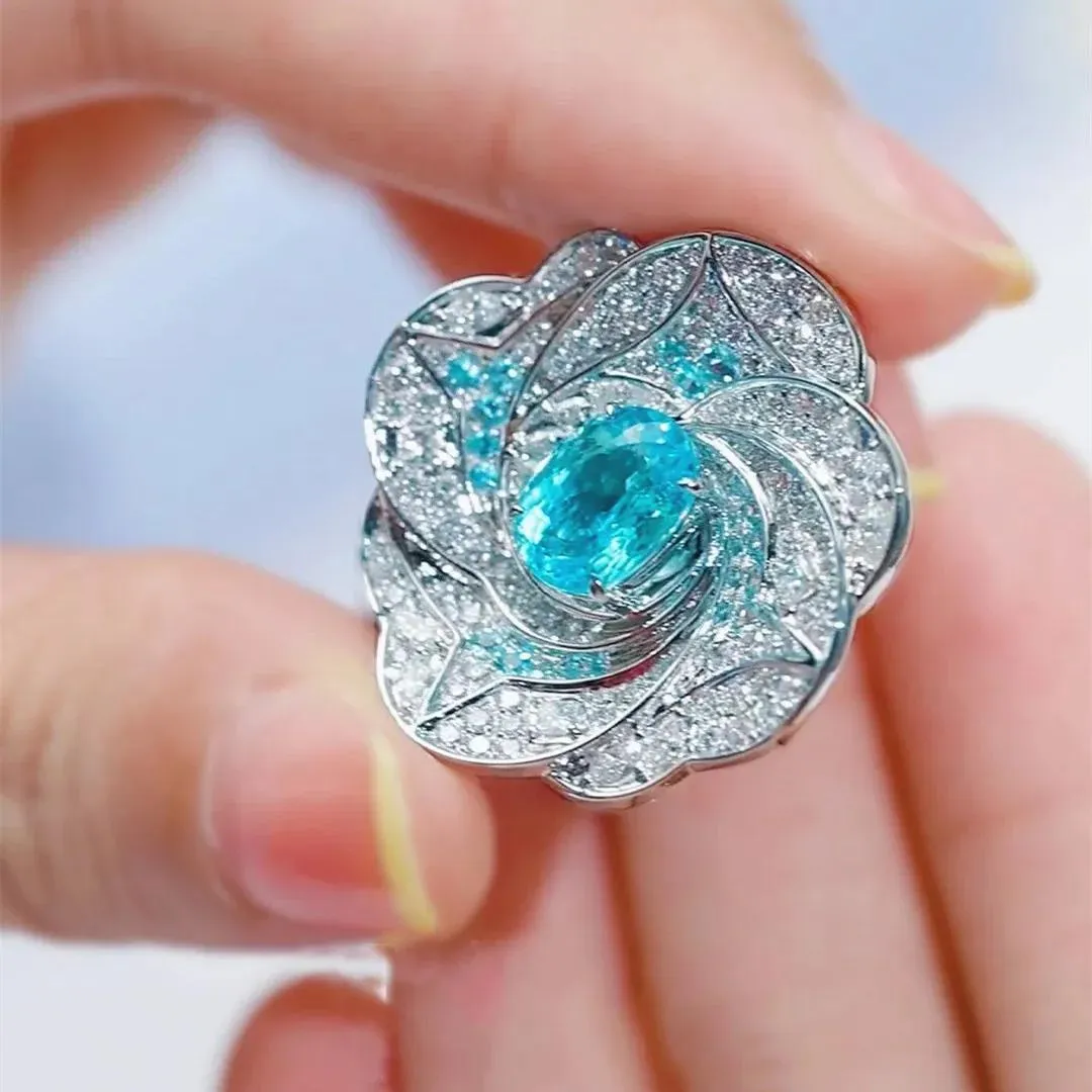 Ringar Elegant vintage Paraiba Tourmaline Stone Flower Ring Ladies Silver Color Temperament Bröllop Förlovning R -ringar