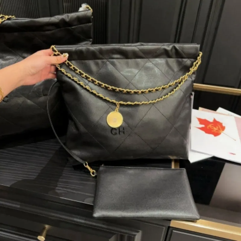 Tasarımcı Çanta Trendi 22 CC Çanta Lüks Tasarımcılar Kadın Çantalar Siyah Çanta Elmas Desen Altın Ton Metal Zincir 22 Sırt Çantaları Tasarımcı Memnun Çöp Omuz Crossbody Bag WW