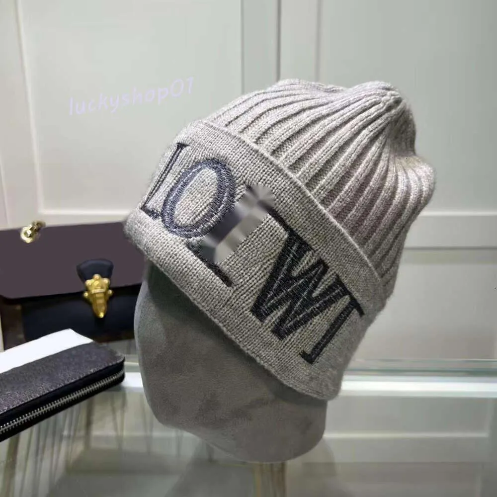 Lowees designer gorro crânio bonés de luxo chapéus de malha para homens mulheres bonnets chapéu de inverno outono térmico crânio bonés viagem de esqui clássico casual ao ar livre chapéus ajustados