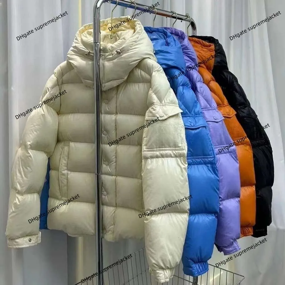 Giacca del miglior designer 70 ° anniversario dell'alta edizione monleer Stesso piumino da uomo e da donna Calore invernale Pane d'anatra bianco addensato Parka soffice