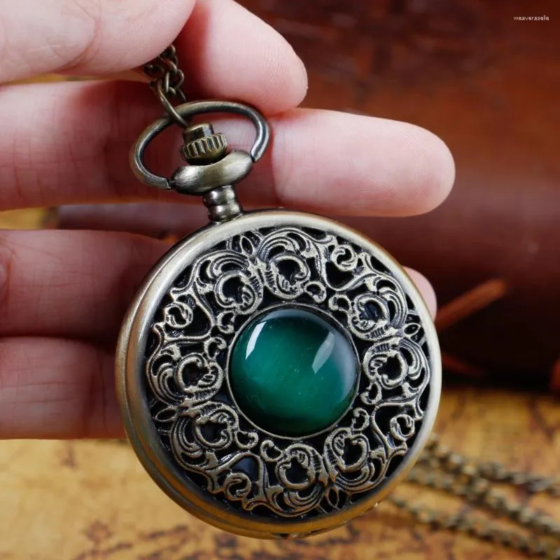 Pocket Watches Green Stone Decor Watch Halsband Arabiska siffror Vit Dial Quartz Clock Retro Pendant Gift Män Kvinnor CF1263