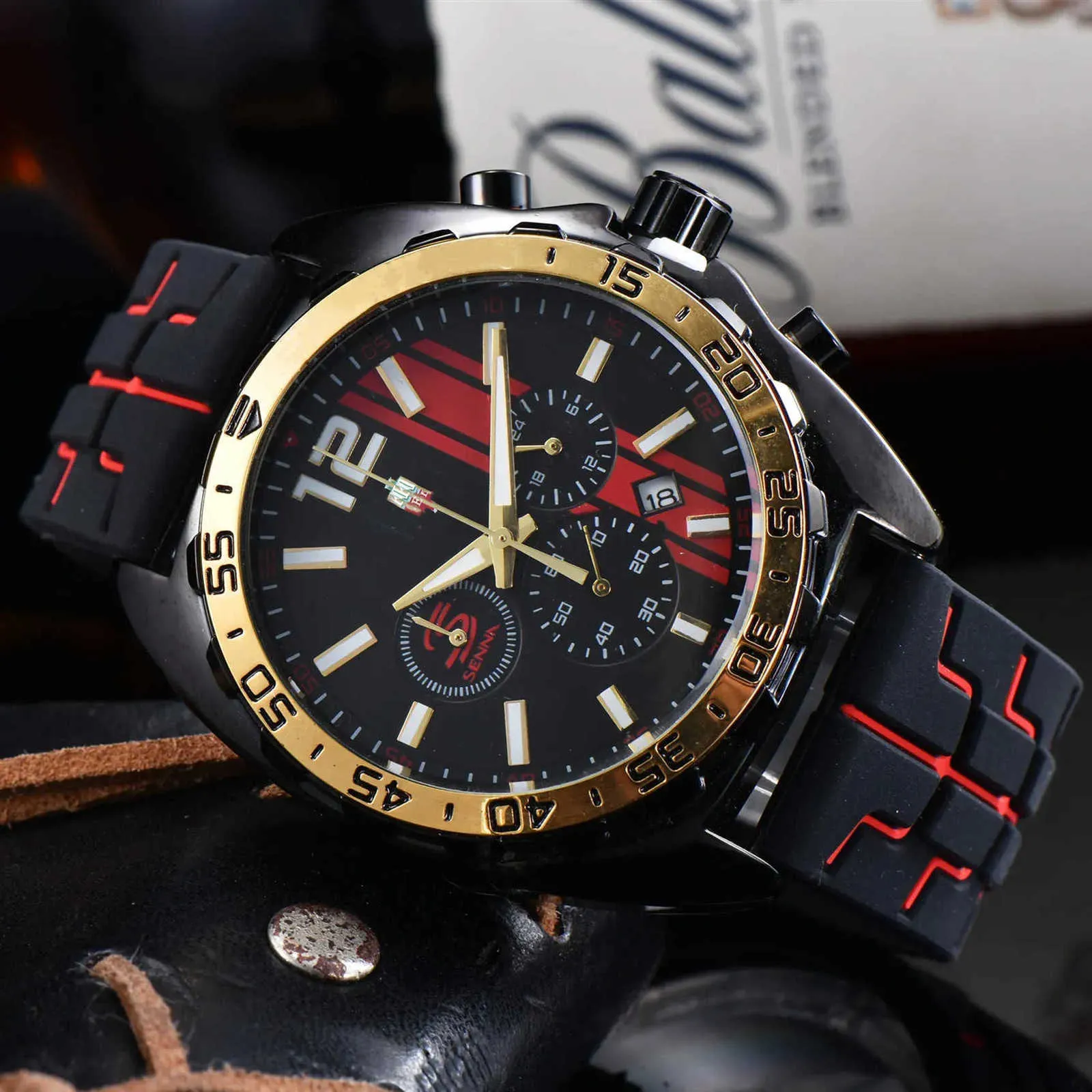 2024 Designer Mens de haute qualité Top Brand Racing Series Sports de luxe Bracelet en silicone Super lumineux Mouvement automatique étanche