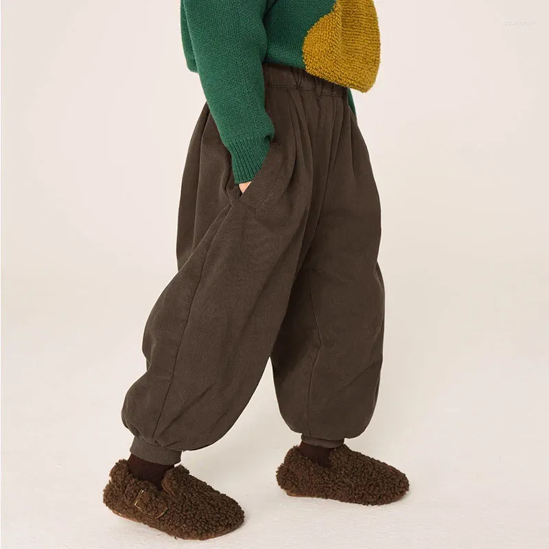 Pantalones Pantalones de felpa para niños Otoño Invierno Todo fósforo Color sólido Casual Niños usando