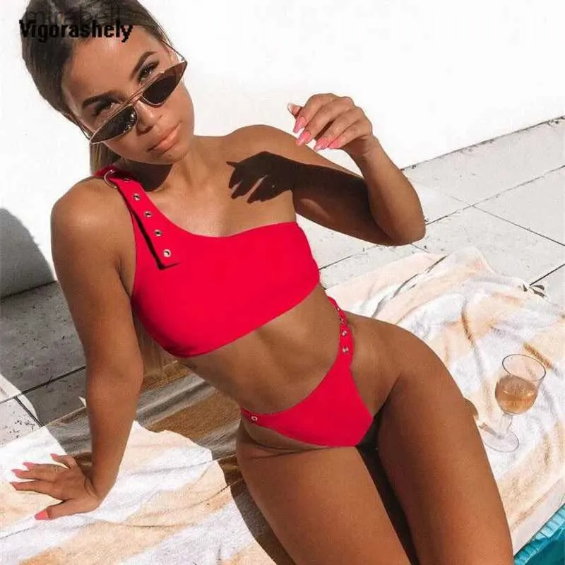 Women's Swimwear Sexy Red Bikini 2023 High Waist Cut Swimsuit Women Push Up Swimwear Summer BeachWear Solid One Shoulder Bikini Bathing Suit YQ240124