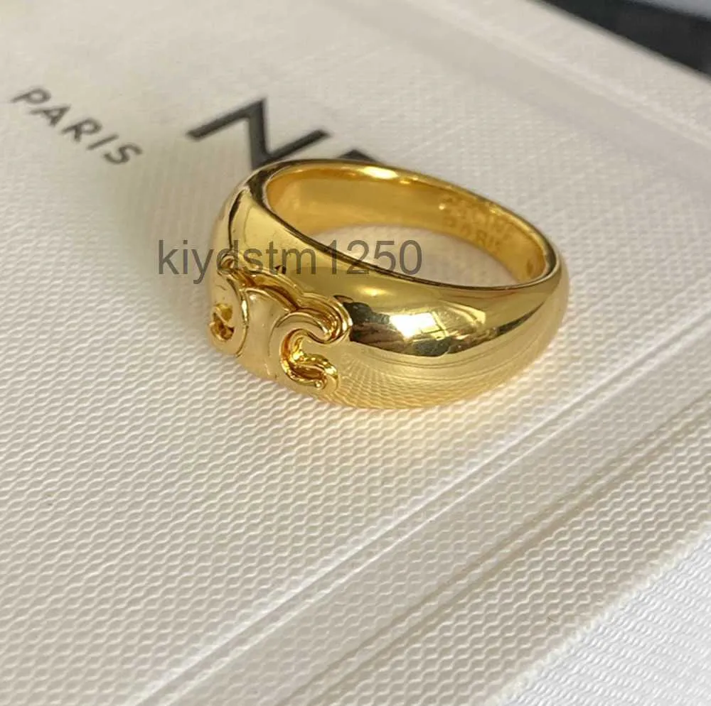 Luxurys Designer Fashion Luxury Men's and Women's Gold Band Ringsカップル高品質のジュエリーパーソナライズされたシンプルなホリデーギフトgyox