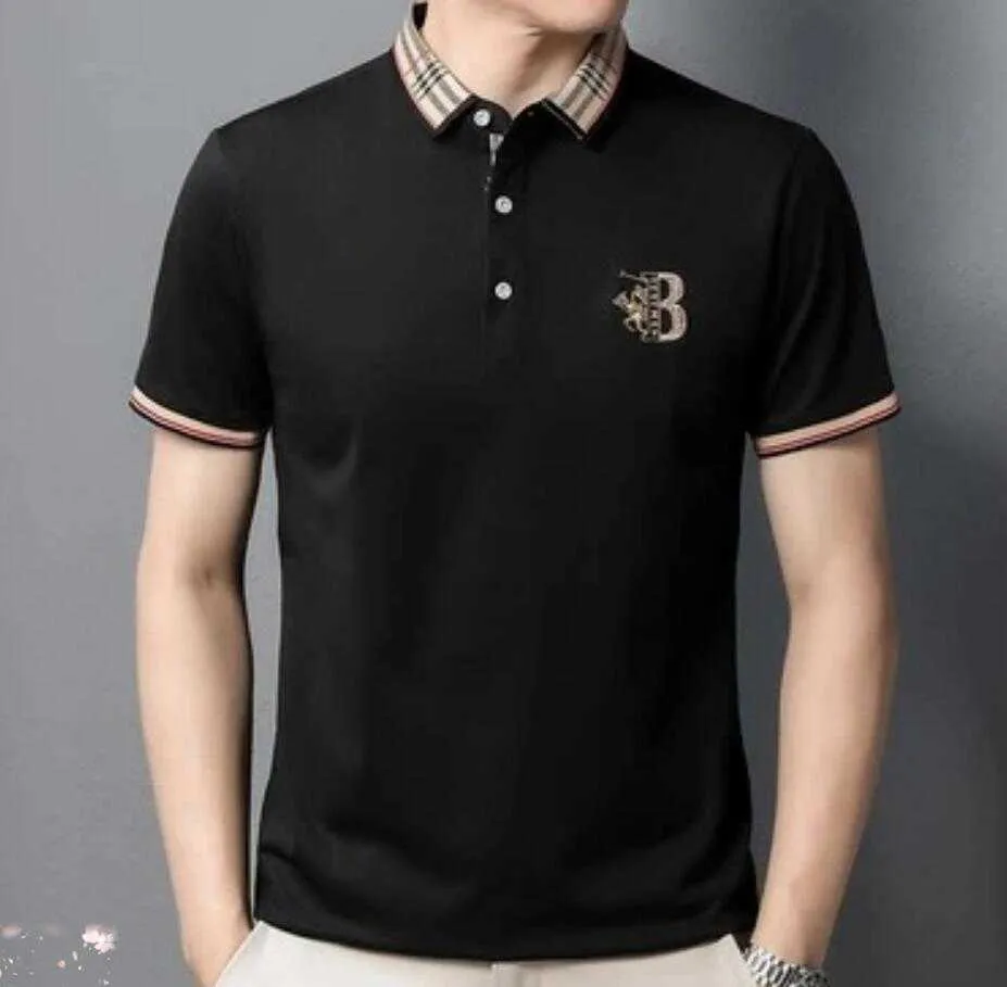 T-shirt da uomo POLO di lusso leggero T-shirt a maniche corte da uomo Colletto polo di fascia alta T-shirt a mezza manica da uomo Ricamo Casual Abbigliamento da lavoro leggero da uomo