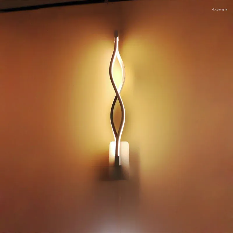 Настенный светильник, современный минималистичный креативный светильник для прохода в спальню, прикроватную тумбочку для гостиной, светодиодный алюминиевый каркас, волна