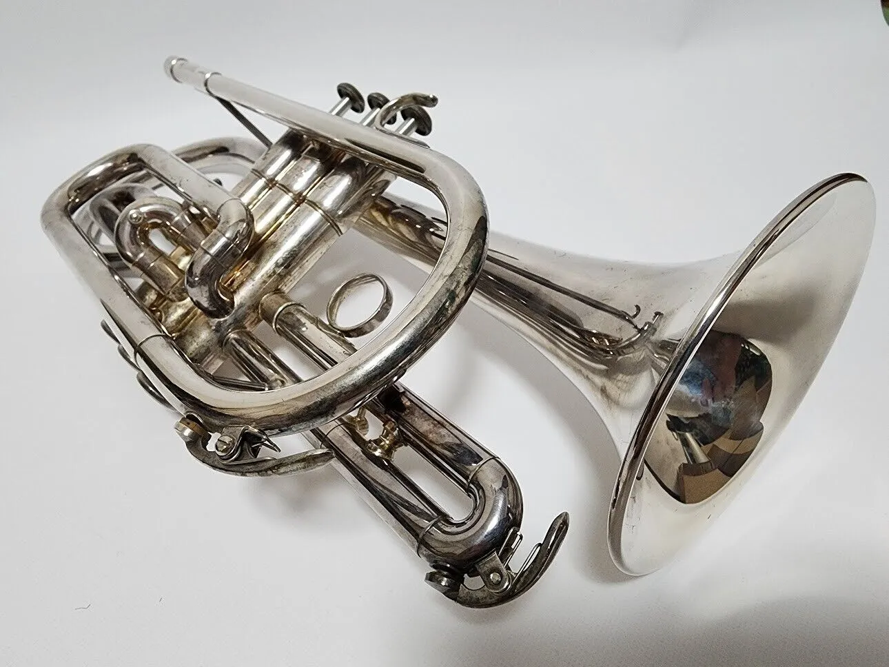 YCR-3330S Silver Cornet Instrumento Musical Mouthpeace Hard Case