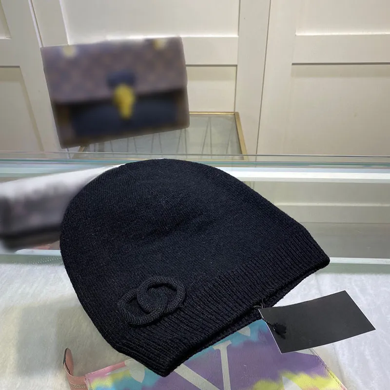 Gorro de luxo designer sênior homens e mulheres boné design de moda chapéus de malha outono boné de lã carta jacquard unissex chapéu quente