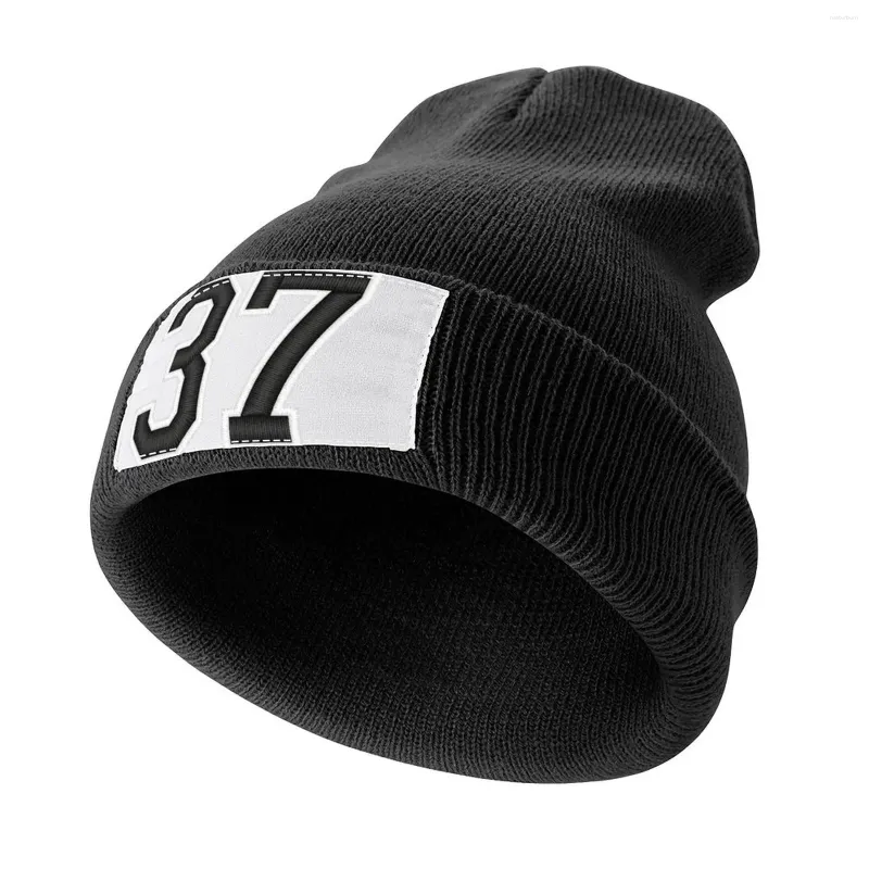 Beret 37 Black Jersey Sport Numer Trzydzieści siedem futbolowych czapek Bobble Hat Herbat Hats Hip Hop Men