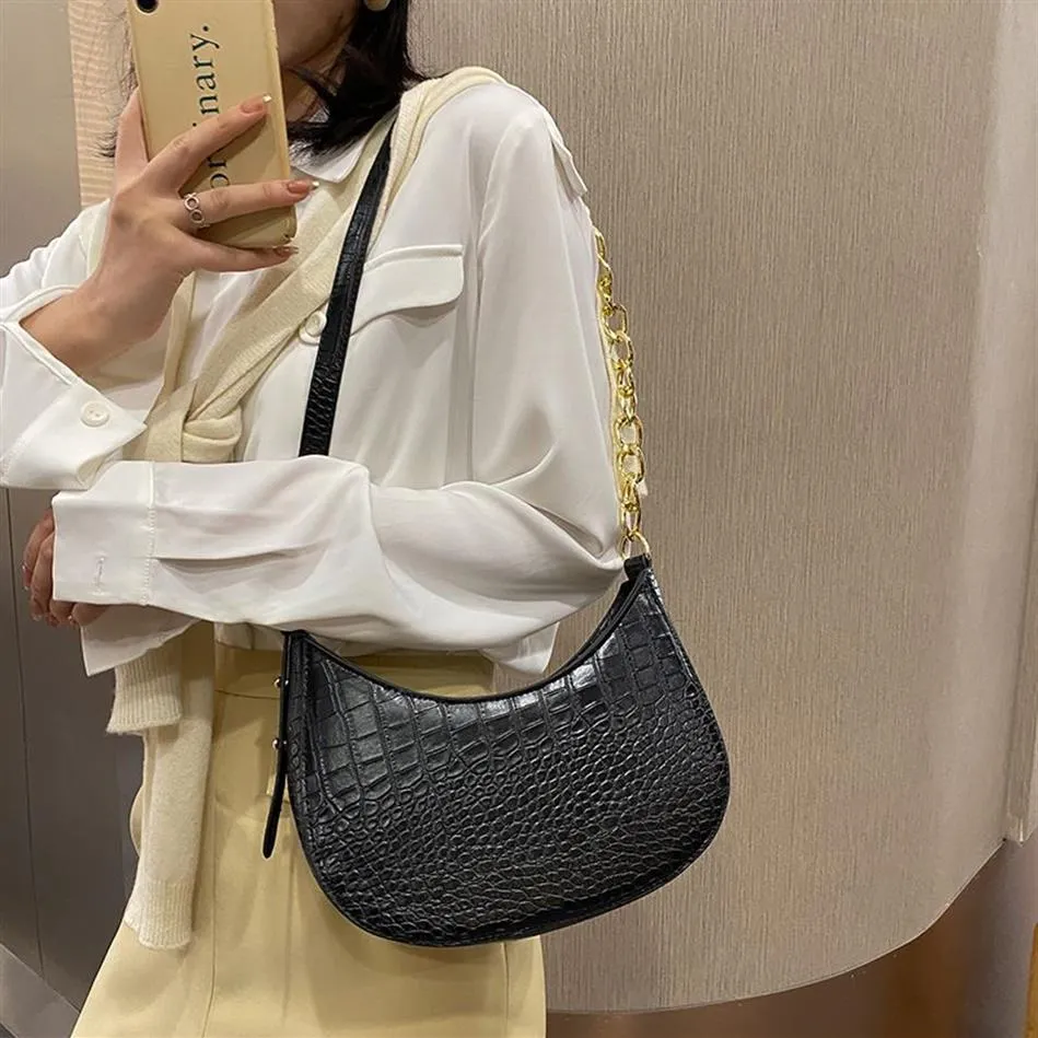 Kvinnor Crossbody Bag Weave Flap Påsar för 2021 Summer Kvalitet Läder axel Messenger kvinnlig handväska och handväska totes244v