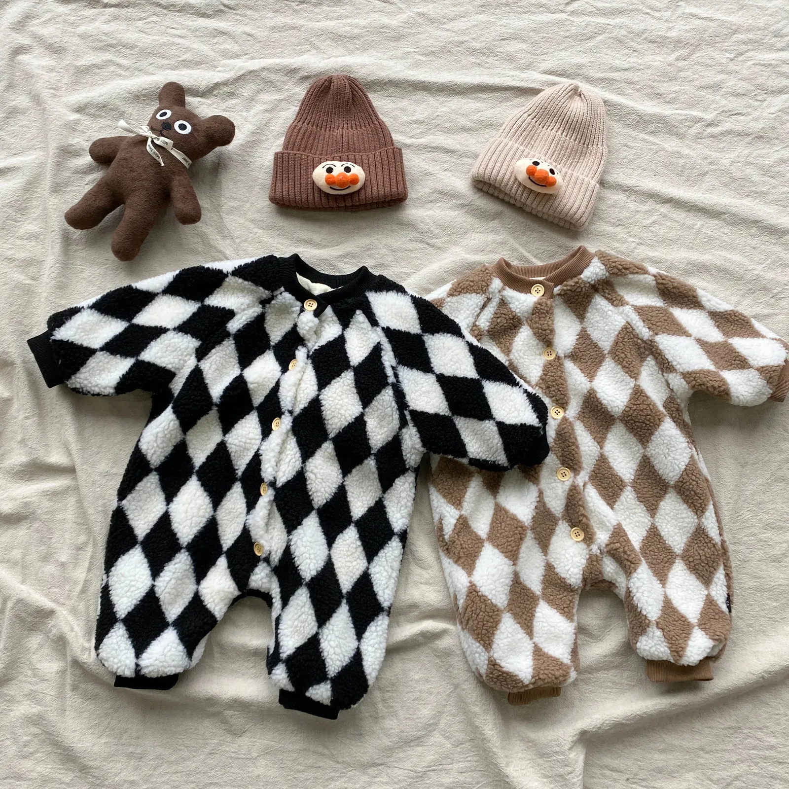 Winter geboren Baby Jungen und Mädchen Baby Strampler mit Kaschmir Onesies Foreign Check Lammwolle Kinder warme Baumwollkleidung 240119