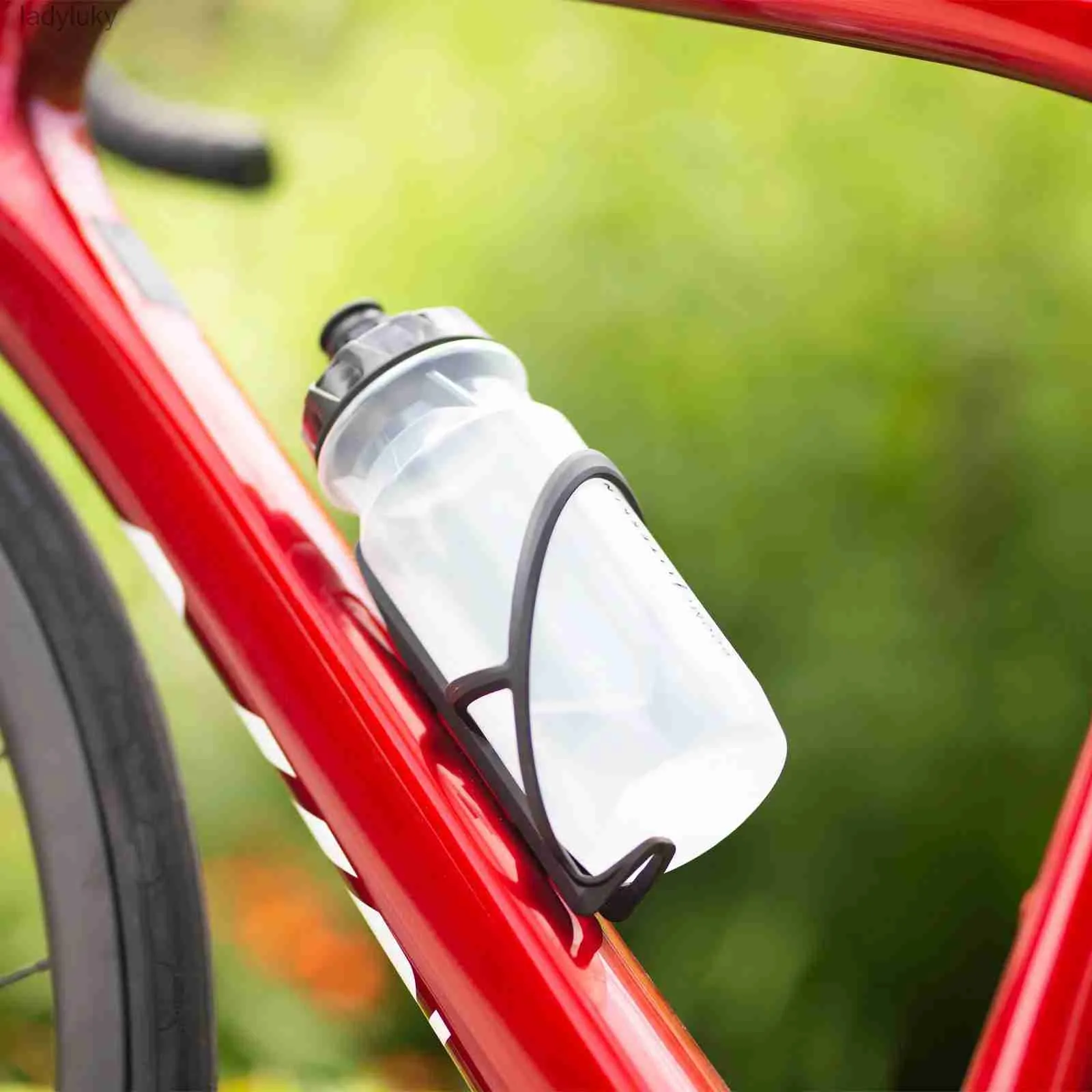 Water Bottles Cages Liteskin Refill Cycling Bottle Sport Road Bike MTB 600ML BPA Free Gym Run Drink Plastic Bidon PP5 L240124