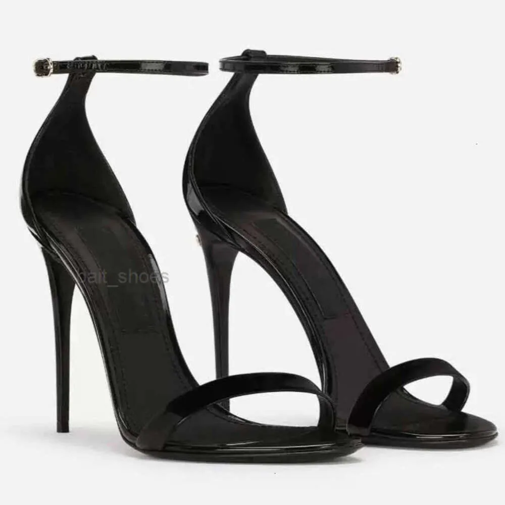 Été marques populaires Keira sandales chaussures en cuir verni talons hauts bout ouvert noir rose cuir de veau peau de chèvre Sexy Lady Sandalias EU35-43
