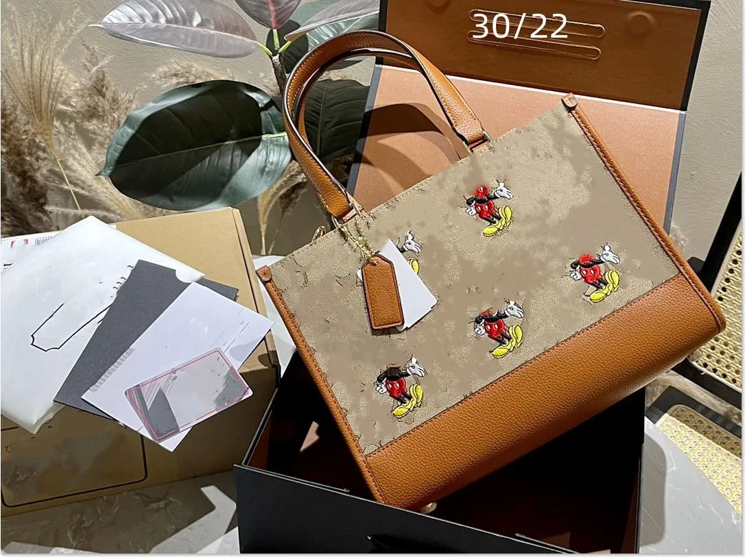 Dempsey Multityle Cartoon Bag Designer torba na ramię makijaż makijaż mini -wiadra torebka torebka minimalistyczna moda torba pod pachami